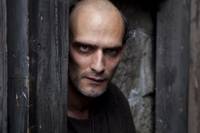 Кадр Столпы Земли (мини-сериал)