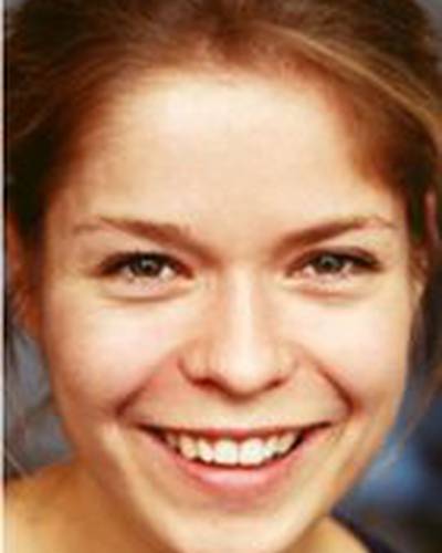 Луиза Хельм фото