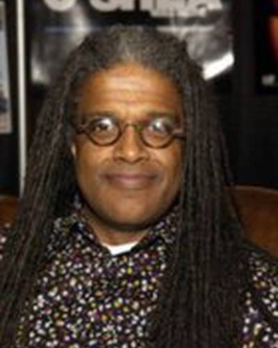 Элвис Митчелл фото