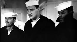 Кадр из фильма "Последний наряд" - 1