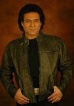 Энди Мададьян фото