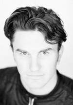 Кэйси Лариос фото