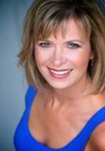 Бесс Фаннинг фото