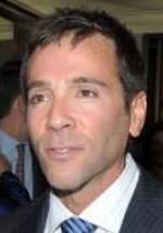 Стив Ли Джонс фото