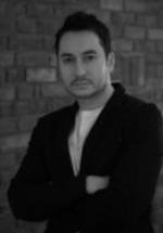 Люк Ховард фото