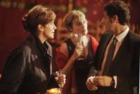 Кадр Вишенка на новогоднем торте