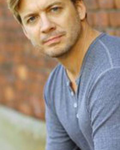 Крис Генри Коффи фото