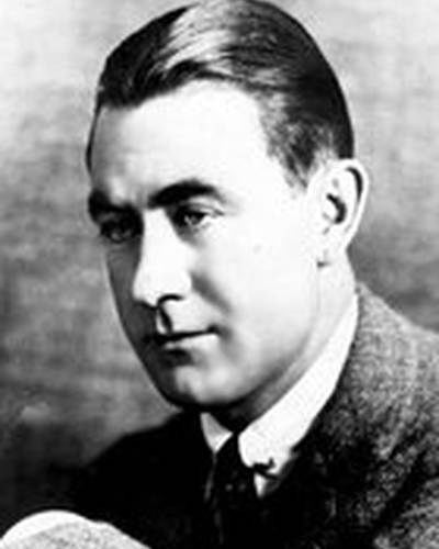 Оуэн Мур фото