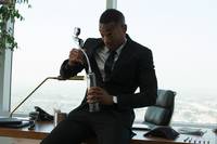 Кадр 50 оттенков черного