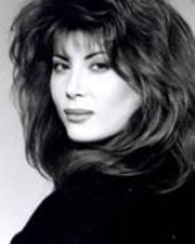 Лиза Комшоу фото