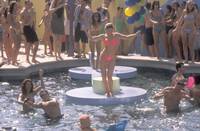 Кадр Это всё она