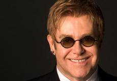 Элтон Джон снимет свой байопик