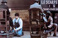 Кадр Эмигрант