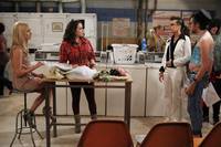 Кадр Две девицы на мели