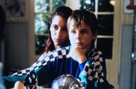 Кадр Один среди женщин