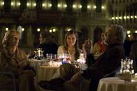 Кадр Ничто, кроме призраков