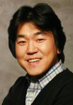 Юн Чже Мун фото