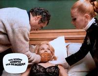 Кадр Нежные руки Деборы