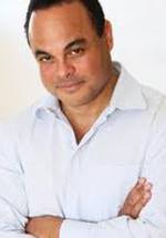 Корнелл Вомак фото