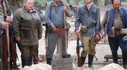 Кадр из фильма "Баллада о бомбере" - 2