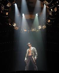 Кадр Любовь 2050