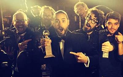 Звезды в соцсетях: собакорюкзак, груди-глобусы и Майк Тайсон