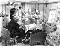 Кадр Уродцы