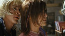 Кадр из фильма "Закрытые пространства" - 1