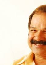 Суреш Кришна фото