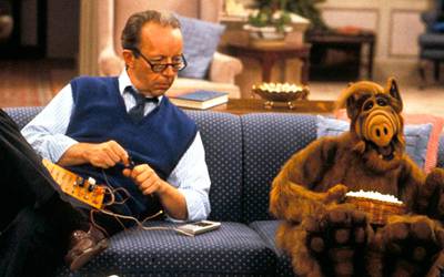 «Твин Пикс», «Коломбо», «Альф» и другие: история появления культовых сериалов