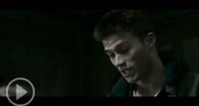 Red-band трейлер