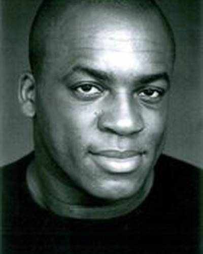 Доби Опарей фото