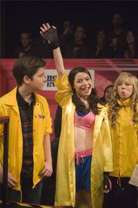 Кадр АйКарли