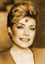 Кэсси Йэтс фото