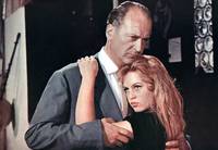 Кадр И Бог создал женщину