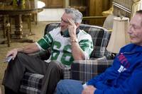 Кадр История оптимиста. Мой парень - псих!