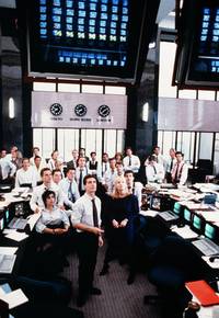 Кадр Дельцы