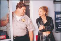 Кадр Бар «Гадкий койот»