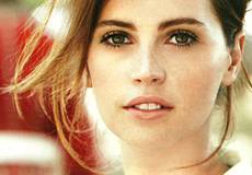 Фелисити Джонс – суперзлодейка Угроза и новый враг Человека-паука