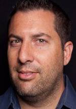 Кристофер Леннерц фото