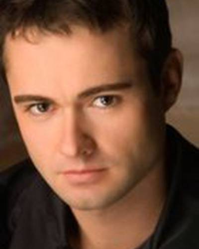 Джонатан Ивон фото