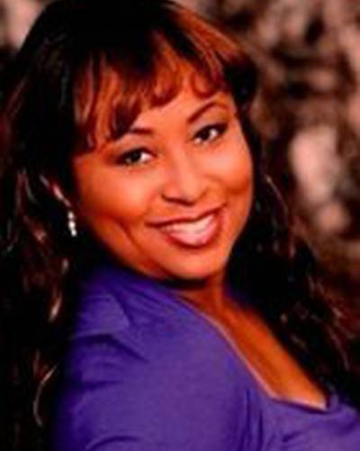 Л. Стефани Рэй фото