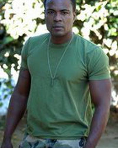 Аллан Луис фото