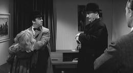 Кадр из фильма "Комната №13" - 2