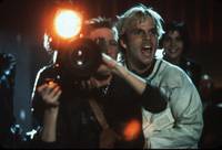 Кадр Безумный Сесил Б.