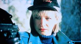 Кадр из фильма "Честь и слава" - 1