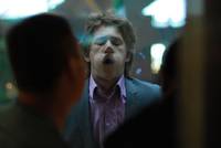 Кадр Поцелуй сквозь стену