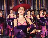 Кадр Апрель в Париже