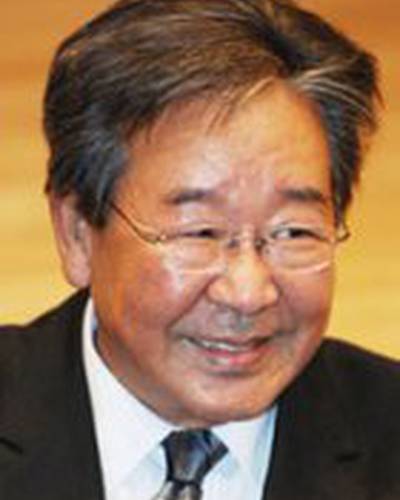 Чхве Бол Ам фото