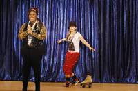 Кадр Держись, Чарли!